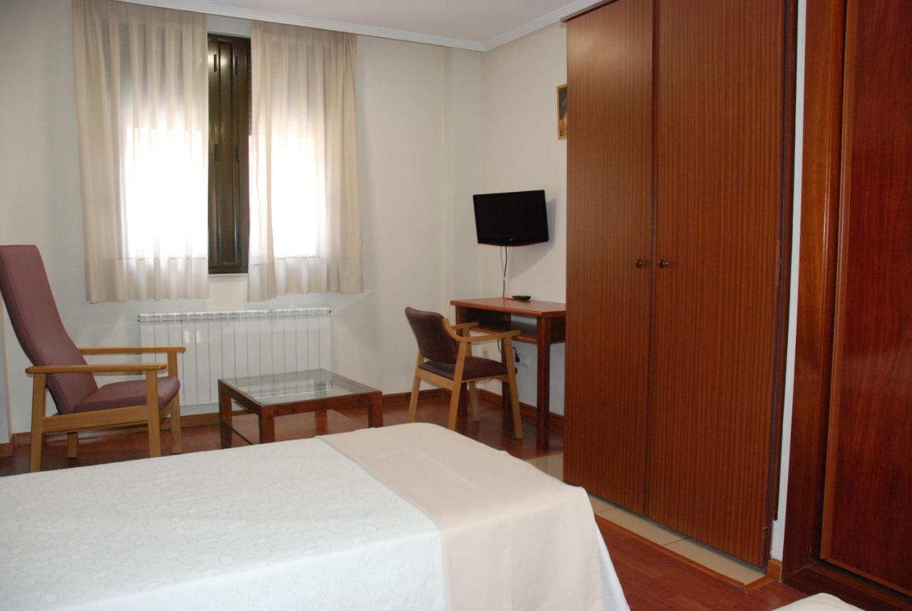 Apartahotel Fc Catedral León Extérieur photo